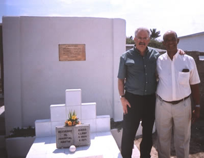 Kit Krieger at Martín Dihigo’s grave